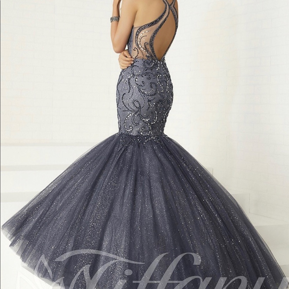 PROM DRESS - Picture 2 of 2